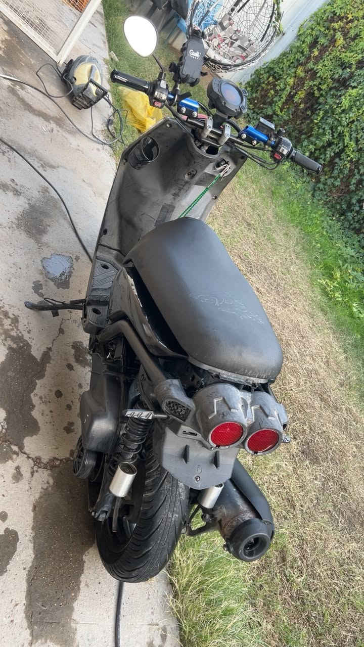 جبلي كفالة عامة للبيع نكره سلف بيها تزويد دبلات خلفي العكس كلج خلفي رياضي هجم مكينة ممفتوحة لانضوح ولاتبخير ستيرن رياضي 3 قطع دراجة ملحة شوفه عينكم بيع او مراوس بدراجة حسب لقناعة 
مكاني : بغداد دورة 
رقمي :***********
