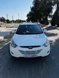 توسان 2011 وارد خليجي بدون حادث بارد فقط جنطه خفيف بدون صبغ محرك 2000 ...