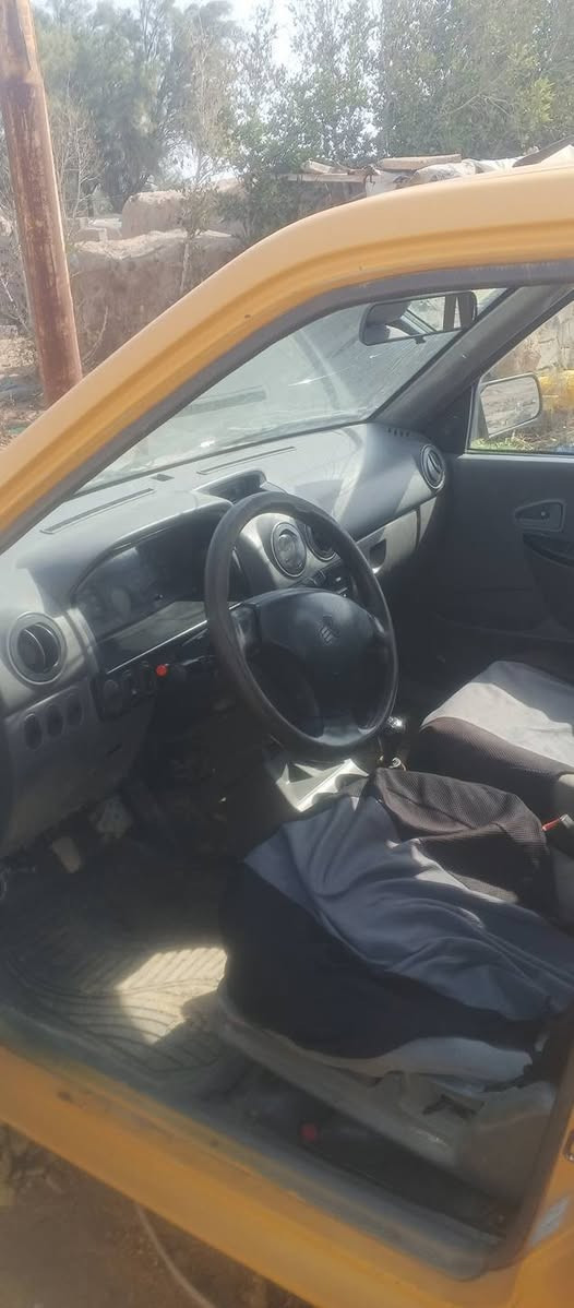 سلام عليكم سايبه للبيع رقم وسنويه  مبدل بيه بس باب شراي يتصل ***********  ***********
