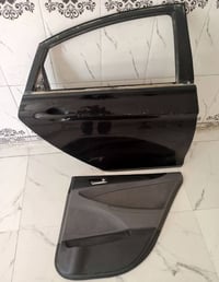باب خلفي • بطانة • سوناتا ٢٠١٣