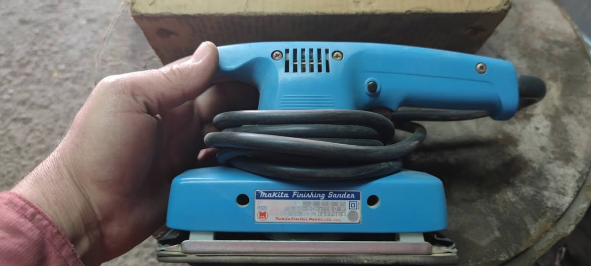 السلام عليكم دريل ماكتا امباكت قطعه نادره  حتى مااجه ويه عدد المؤسسه.ومنعمه ماكتا بالكارتون عن الحلال والحرام يمكن مستعمله مرتين. سعر القطعه 100 الف عنوان بغداد


**إذا كنت صاحب هذا الإعلان وتريد حذفه لأي سبب، رجاءا أرسل رسالة إلى الدعم الفني**