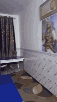 السلام عليكم الدار للبيع مساحه 200 البناء 130وترك قطعه 70متر  المكان حي الصدرين قرب المولده السعر 88وقابل للتفاوض 
***********
