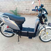 للبيع موطور شحن هارلي موديل 25   6 باتريات 36 امبير للاستفسار 07833100...