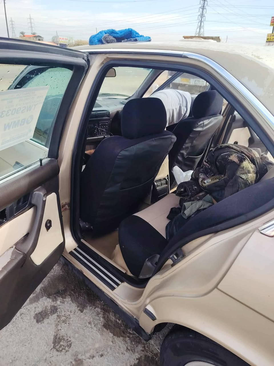 السلام عليكم شباب بي ام 520 اصلهة بيهة مكينة وكير 25 للبيع او المراوس السيارة حلوة ونضيفة صدرها الامامي تعبان وجاي تشتغل تك اليوم صارت عندي نوزلات يراد يتنضفن بس مجال ماعندي مكاني بغداد الكرخ 
السعر (42) وبي مجال للطيبين (***********
