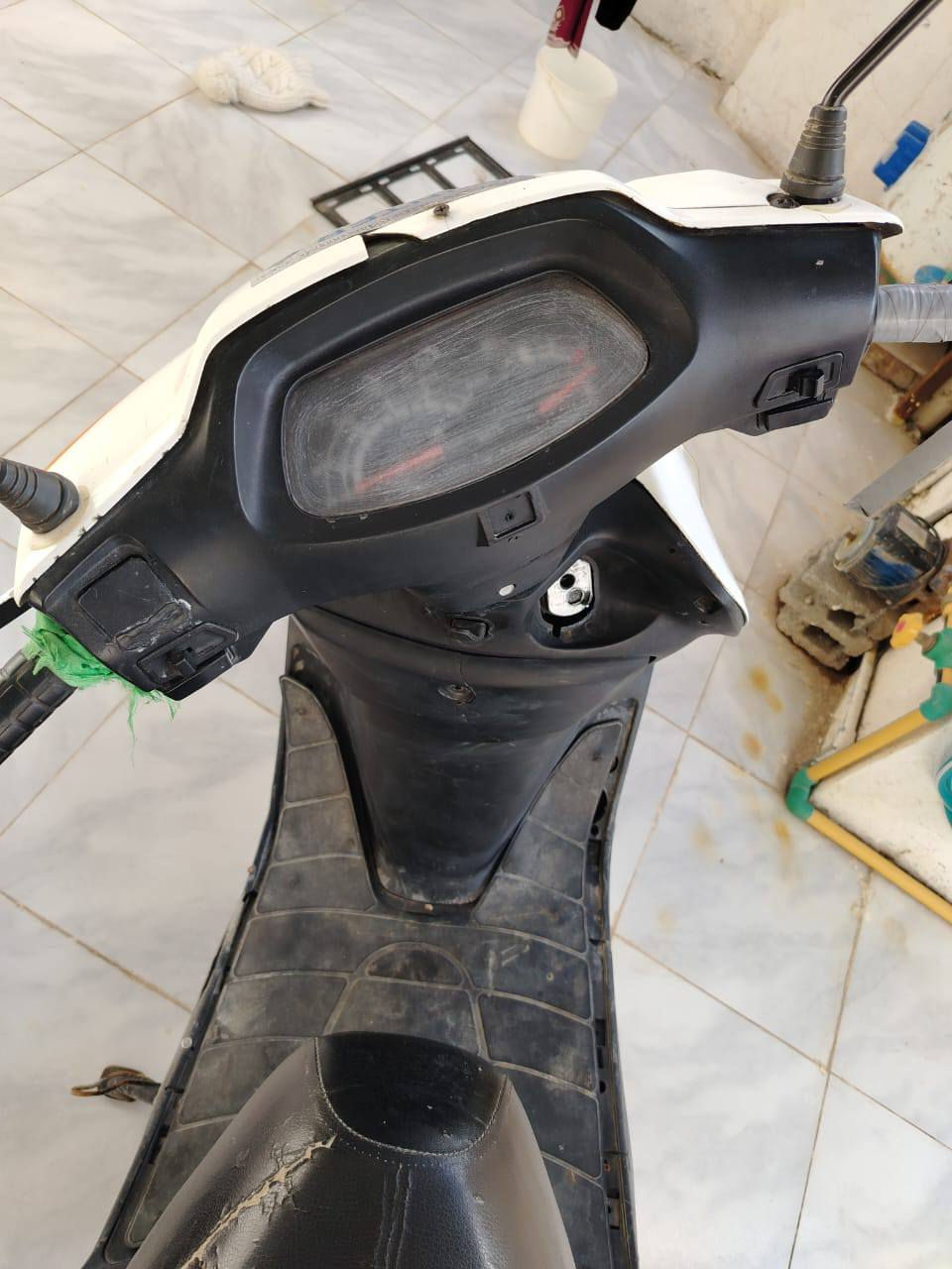 سبيسي ياباني كلش نضيفه ودراجه بيها حظ مابيها نقص ابد ب350وبيها مجال مكاني الحمزه الغربي وهذه رقمي ***********
