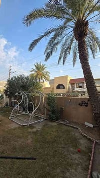 السيدية • ٣٠٠م • ٥ غرف نوم