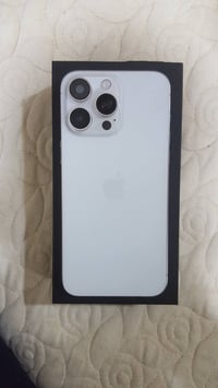 آيفون ١٥ • ٢٥٦ • باب ثاني