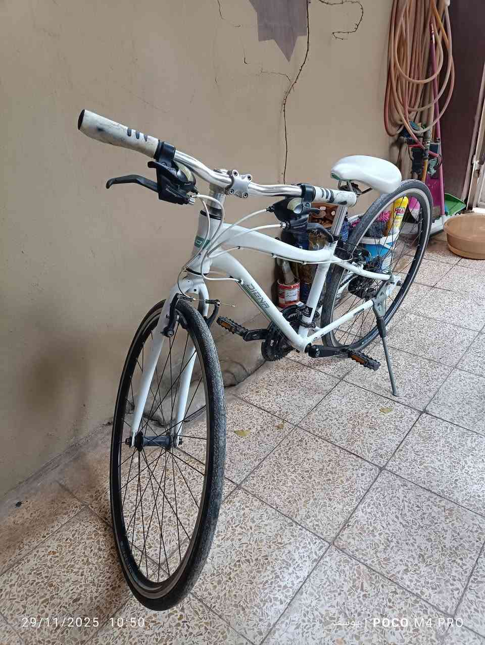 بايسكل C700 للبيع
ماركة DIENA فافون خفيف حيل 
وزن 10 كيلو 
كيرين 3 نمر و 8 نمر 
بريكات شغالة فول 
الموقع الجاني الايسر حي الصديق 
ادفع سعر عجبني ابيعك


**إذا كنت صاحب هذا الإعلان وتريد حذفه لأي سبب، رجاءا أرسل رسالة إلى الدعم الفني**