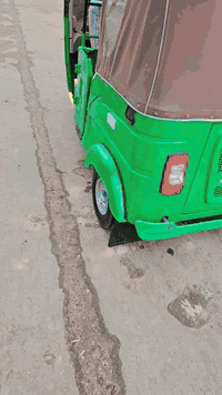 تكتك البيع 21 مكفول كفله  رقم زنويه شهر 8 مكان المجر الكبير سعر 7500 بي مجل  ***********
