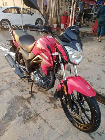 سلام عليكم دراجة rk 2024 مرقم سنوية رقم اربيل مكينة 200 دراجة بلادي برغي ممفتوح ماشية 36436 للبيع ب2400 وبيهة مجال مكاني الدورة 
الهاتف ***********
