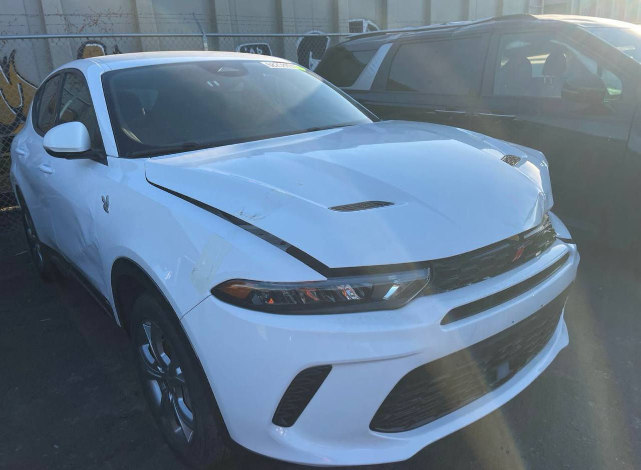 سلام عليكم دوج هورنت هايبرد 24
سياره دخلت شهداء وكاله موجوده 

سياره مكينه بيه خالل صارجانت تشتغل حالياً لاا 

ابيع ع وضعه ب١٣٠ وبيه مجالل

سياره موجوده بغداد بلديات شارع مصرف 

*********** او خاص 

مازده موجوده عوزه تصليح 

مع تقدير
