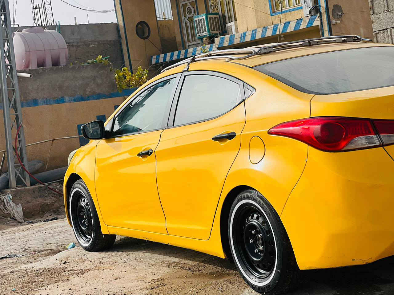 السلام عليكم الانترا موديل 2012 رقم واسط مصفره هيئه وغرامات بسمي اتصال على صاحب سياره *********** عنوان واسط
