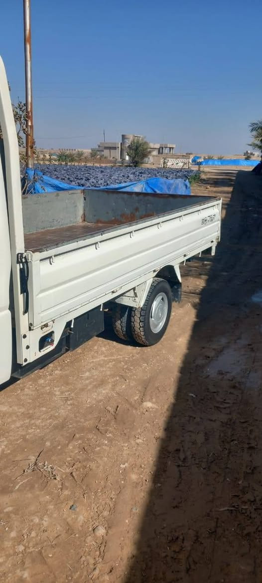 السلام عليكم  سامسونج موديل 2000 حفر كتكوت سياره نظيفه ما شاء الله عليها بلاديه نظيفه من كل شيء سياره اول نوبه تبولش رقم صلاح الدين الماني محرك لا تنقص ولا تبخير اخوان مكلف بالنشر رقم صاحبها هذا الاستفسار***********
