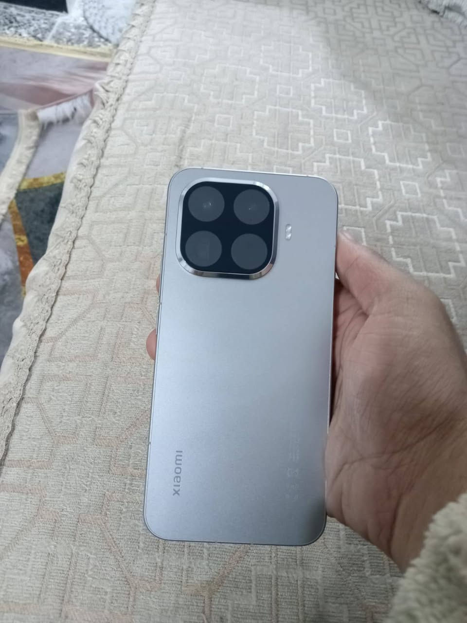 شاومي 15 تي برو الجهاز نظيف 100%   ذاكرة 512 رام 12 معالج ميديا تك 9400 بلس تقنية 3 نانو متر الجهاز غني عن التعريف مواصفات كامرات كلش قوية كامل ملحقات باكيت شاحن أصلي 90 واط وكيبل والكفر الاصلي كلة موجود  السعر 700 الف مكاني الحسينيه رقمي بيه واتساب ***********
