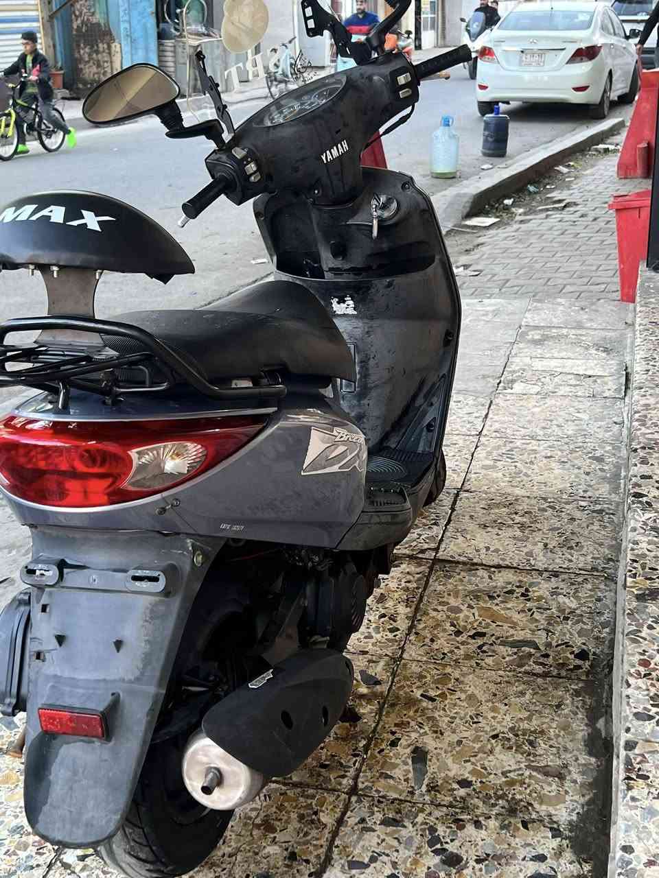 سلام عليكم دراجه بريز مكفوله من كلشي جيب فيتر وتعال مكان الوزيريه***********
