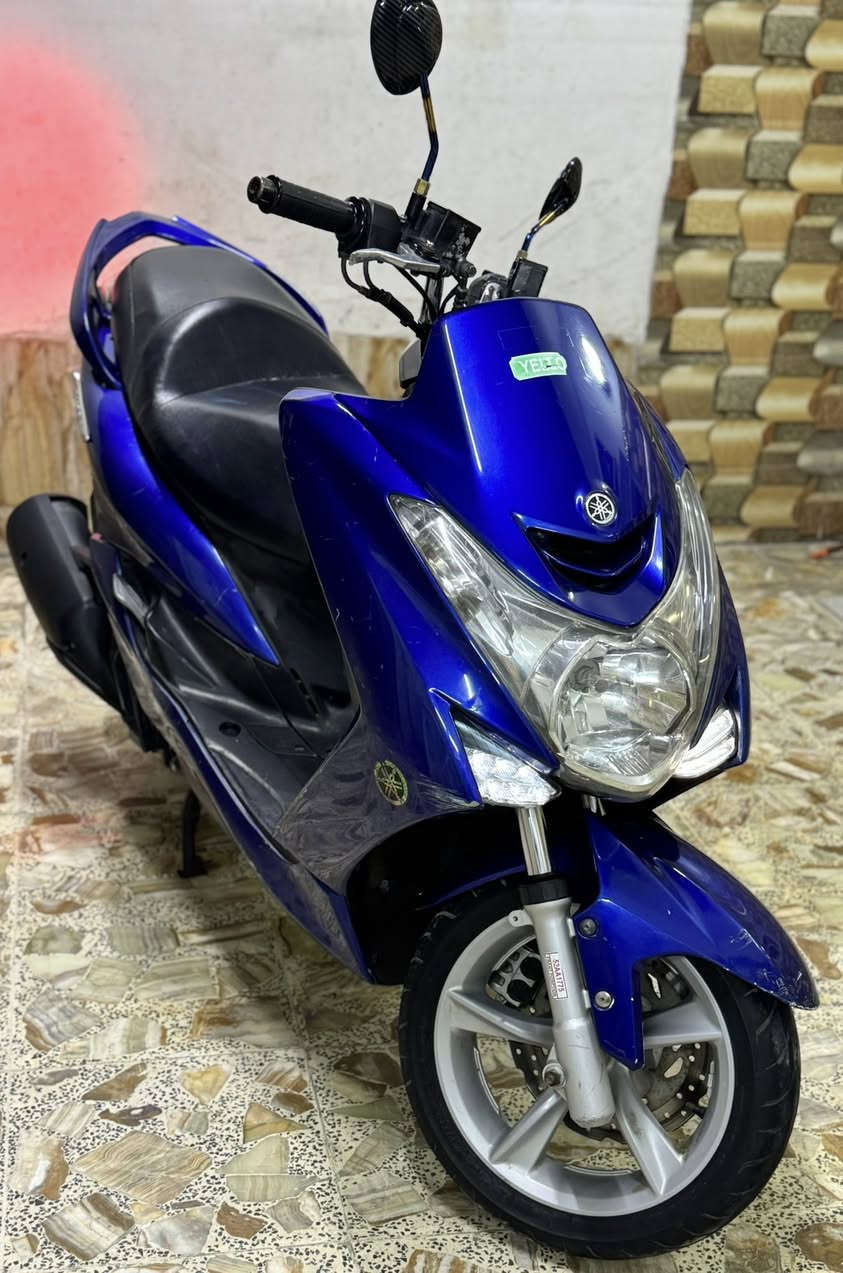 سلام عليكم دراجه ماجستى اس دراجه فول نضافه مكينه ابشرط  شلعه معدل فول مكينه ما تنسمع دراجه ما ماشيه بعدهي كهربايات كلهه شغاله اوراق كامله  تايرات دبلات جدد دراجه ما بيهه نقص برغي سعر مليون او ١٥٠ بغداد المشتل 
***********
