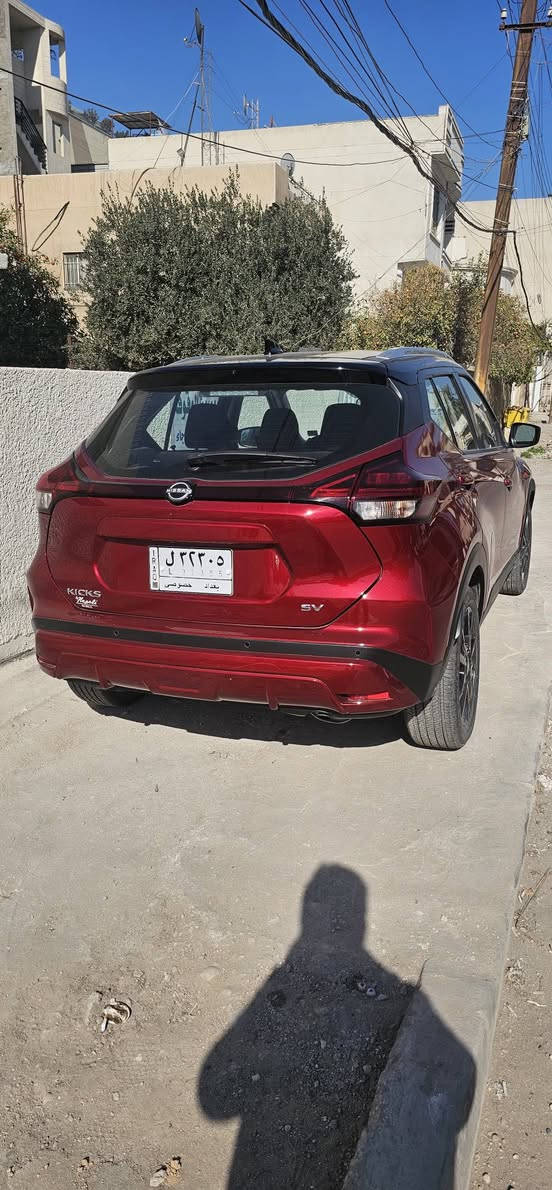 📣 للبيع: Nissan Kicks 2023 SV – نظيفة جداً
• الموديل: 2023
• الفئة: SV
• اللون: نفس الصورة المرفقة
• الممشى: حوالي ١٧٠٠٠ ميل فقط
• استخدام نظيف جداً
🔧 المواصفات:
محرك 1.6 لتر اقتصادي
جير CVT
دفع أمامي
استهلاك وقود ممتاز
شاشة 8 إنش مع Apple CarPlay و Android Auto
سينسرات خلفية + كاميرا رجوع
كروز كونترول
دخول بدون مفتاح
السعر 13800 دولار وبيها مجال بسيط
للاستفسار الاتصال 
***********

