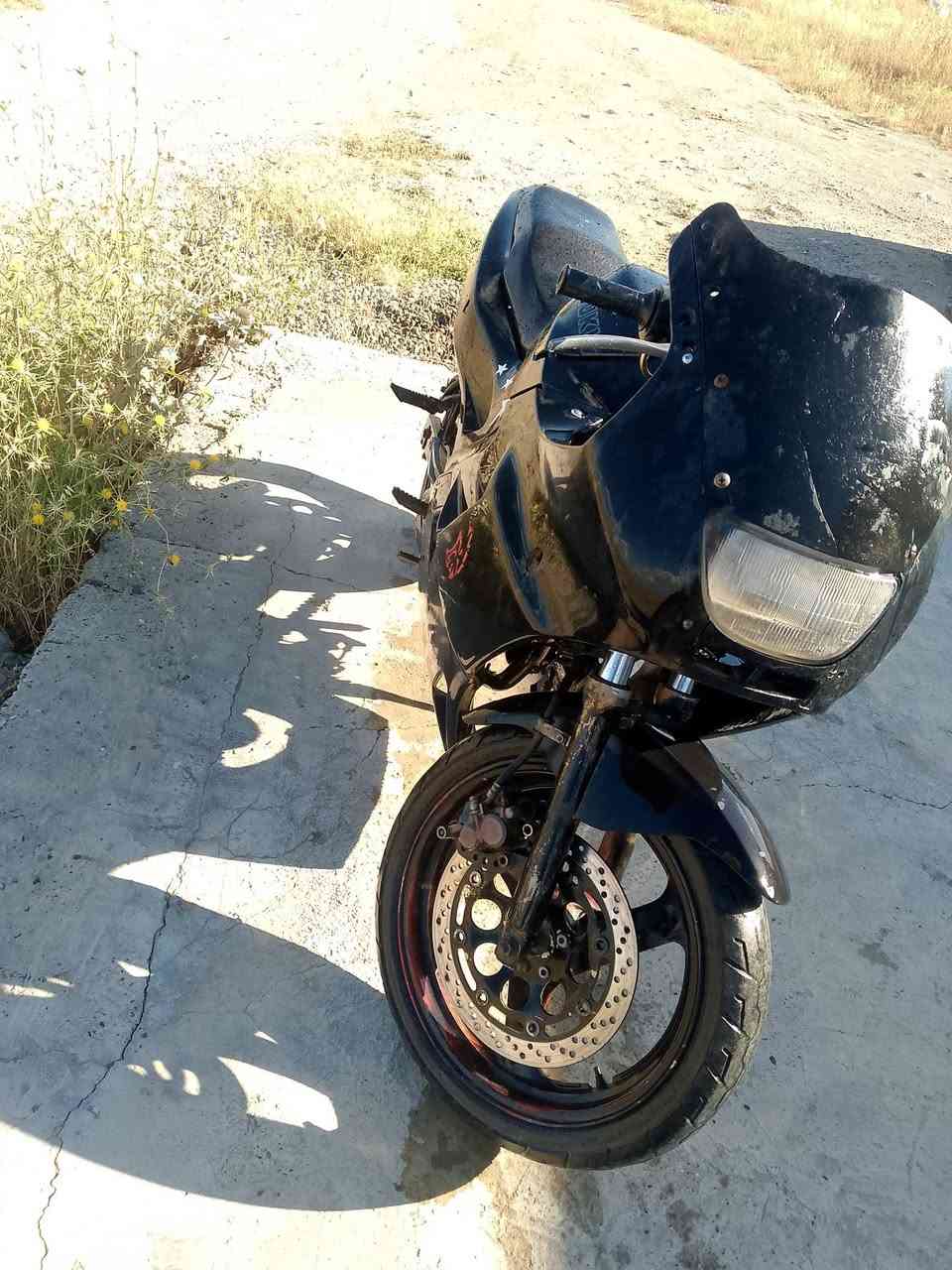 موطور للبيع شغال مابي شي السعر 350 يعوزو ربط ناره ***********

