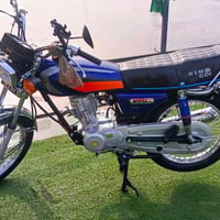 دراجه 4 كير هسه ماخذهه صار شهر ونص ما طالع بيهه جديده 07708980799 مكان...