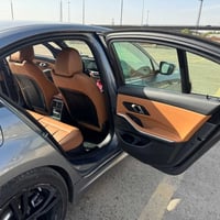 BMW 2024 330i  Xdrive  ممشى السيارة ٣٥ الف كيلو متر   مواصفات bmw 330i...