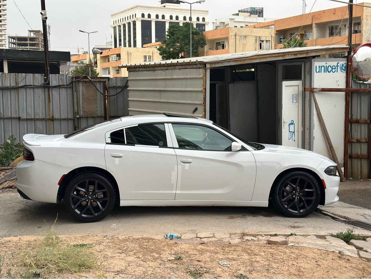 دوج جارجر توويل موديل 2016 شركه هارلم 
فول مواسفات كلين بدون 
سبغ بدون بارد ماشي 180 عقيقي 
رقم اربيل سنويه هه زه رقم كله جديد 
حدادي بشرت 
مكان سياره أربيل  رقم واتساب 
*********** أربيل, العراق
