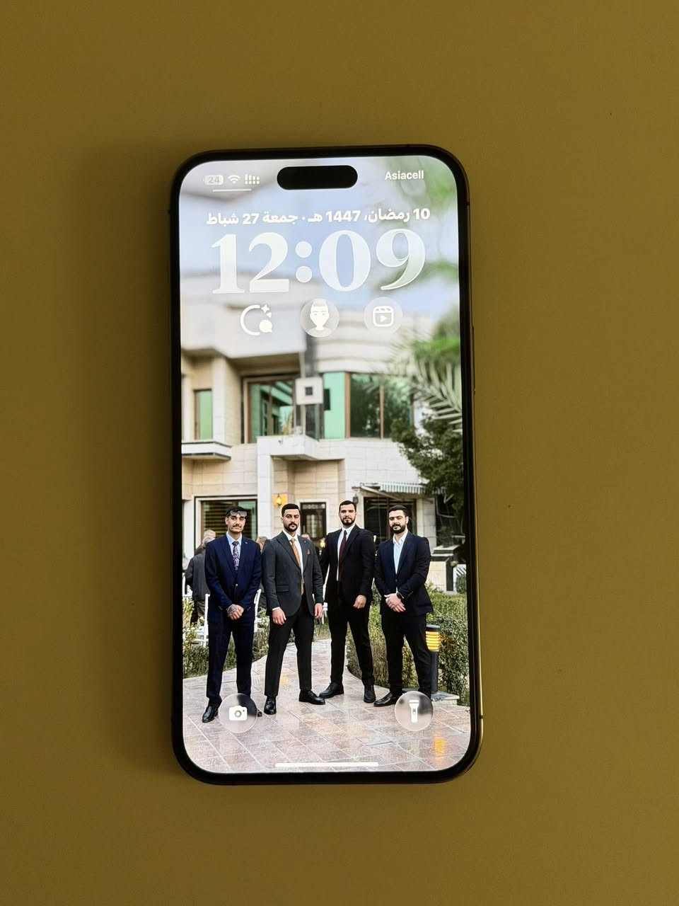 السلام عليكم مرة خصت الادمن ايفون 14 برو ماكس دبل سيمكارت بطارية 86 جهاز وتر بروف برغي مامطخوخ ولا مفتوح ولا مبدل بيه شي جهاز شخطة مابيه نضيف حيل السعر 925 بيه مجال بسيط مكاني بغداد متواجد فيس واتساب رقمي ***********
