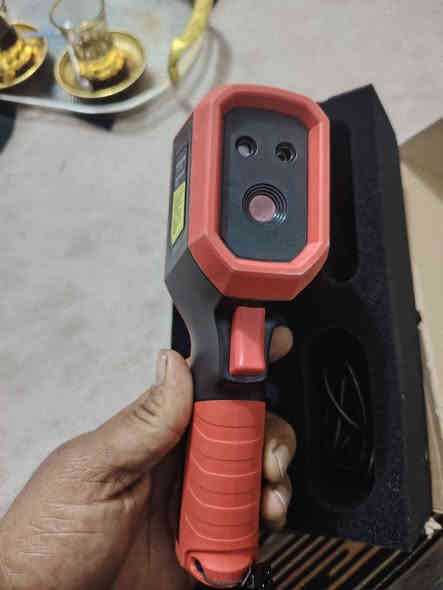 السلام عليكم جهاز سونار جديد غير مستخدم لكشف التسريب ورا حائط شرط الفحص المكان العماره. ***********  السعر 250 بي مجال بصيط
