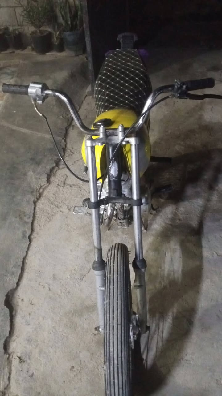 دراجة للبيع تايكر  كلك كلك محرك موديل, 20 شاصي موديل 12 دراجة كل نقص مابيه كبل للشارع سعر 350 معامله خصمها 300 موشراي لا تعبني وضل سولف الي يريدها يتصل ***********
