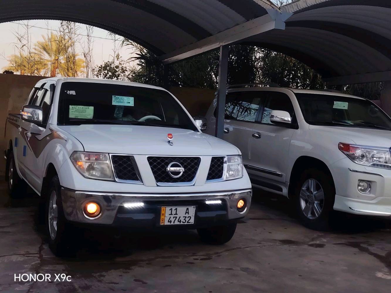 سلام عليكم ليدور سياره جديد مال جناي يتفضل
نيسان نيفاره اتماتيك فئه  (LE محسن) تجي فول سياره
موديل 2009  
🔸محرك وكير اتماتيك بلاديات مرغوبات 
🔸 تحكم ستيرن فول
🔸كامره خلفيه 
🔸مرايات كهرباء تحكم ام الشاره  
🔸تثبيت سرعه 
🔸4 اربياك
🔸تخم تاير حدايد امامي وخلفي جداد ترايه ناعمه سياره 
🔸كشنات عل وضع شركه  
🔸 تدفئة تبريد منضومه كامله ثلج 
🔸حساس امامي و خلفي
🔸 سنتر كامله ريمنوت
♥️ رقم بغداد لوحه جديده    سنويه ٣٠٣١
🌹 سعر 88 ورقه لشراي يتصل بيع فقط 
🔸 العنوان : واسط قضاء صويره 
🔸 للاستفسار  الاتصال بالأرقام 
☎️ *********** 
***********
