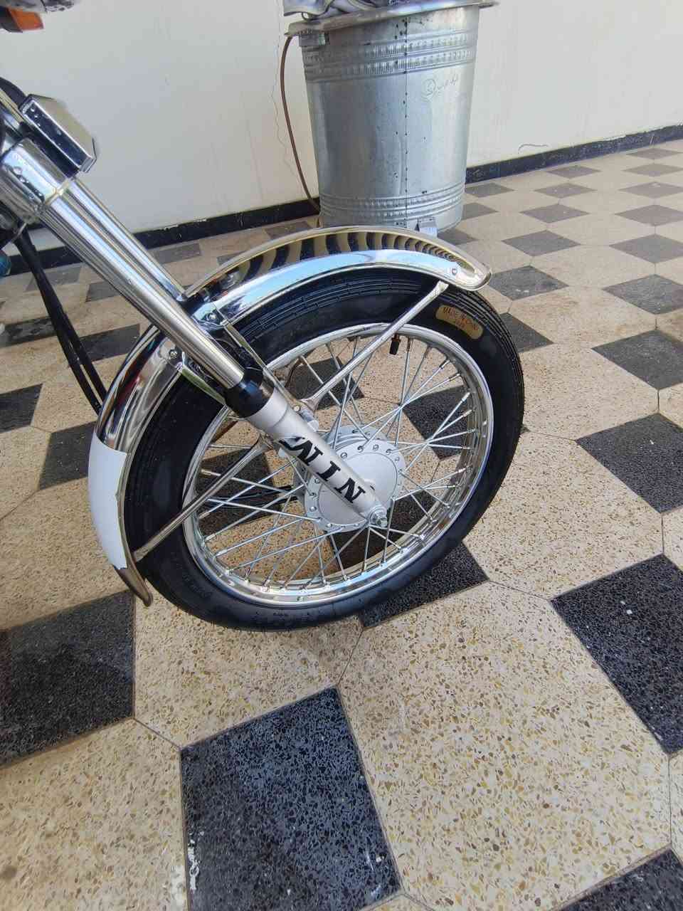 سلام عليكم دراجه نامه 2027 اوراقه اصوليه دراجه نضيفه كلش السعر 750 وبيها مجال المكان دوره ابو دشير ***********
