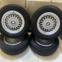 تخم وياله حجم 15 اصلي  بدون فطر او لحيم  مع تاير نص عمر  225/60/15 215...