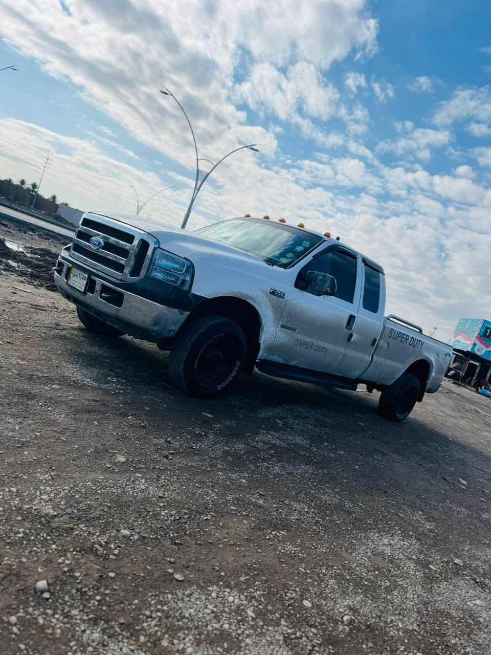 سلام عليكم سياره فورت موديل 2005 رقم بغداد الماني للبيع أو مراوس كير محرك شرط 8 سلندر صدر امامي خلفي جديد تخم تاير نضيف تبريد ثلج كهربائيات كله شغاله شاشه بلاتوث داخله جديد السعر 110 وبيه مجال بصيط نصبته تخبل


**إذا كنت صاحب هذا الإعلان وتريد حذفه لأي سبب، رجاءا أرسل رسالة إلى الدعم الفني**