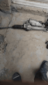 السلام عليكم ورحمة مشط ستيرن جارجر هاتف *********** السعر ٤٠٠ دولار
