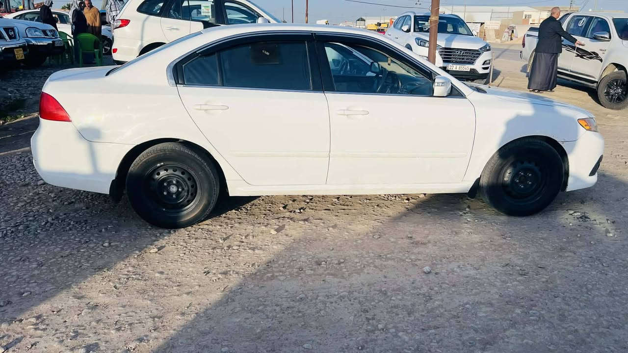 السلام عليكم 2009 للبيع مكينة لفين و400 امريكي  للستفسار اتصال‏‪ 0789 162 4148‬‏
