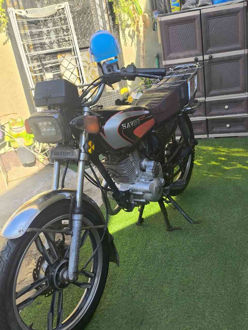 سلام عليكم دراجة سيفاني للبيع موديل 21 نضيفة كلش من ناحية المحرك ومن ناحية الكشر  اوراق اصولية كاملة سعرها 550 الف  بيها مجال شي بسيط للشراي لا تعاملني بل تلفون تعال وبيك خير وتدلل مكاني بغداد الدورة رقمي ***********
