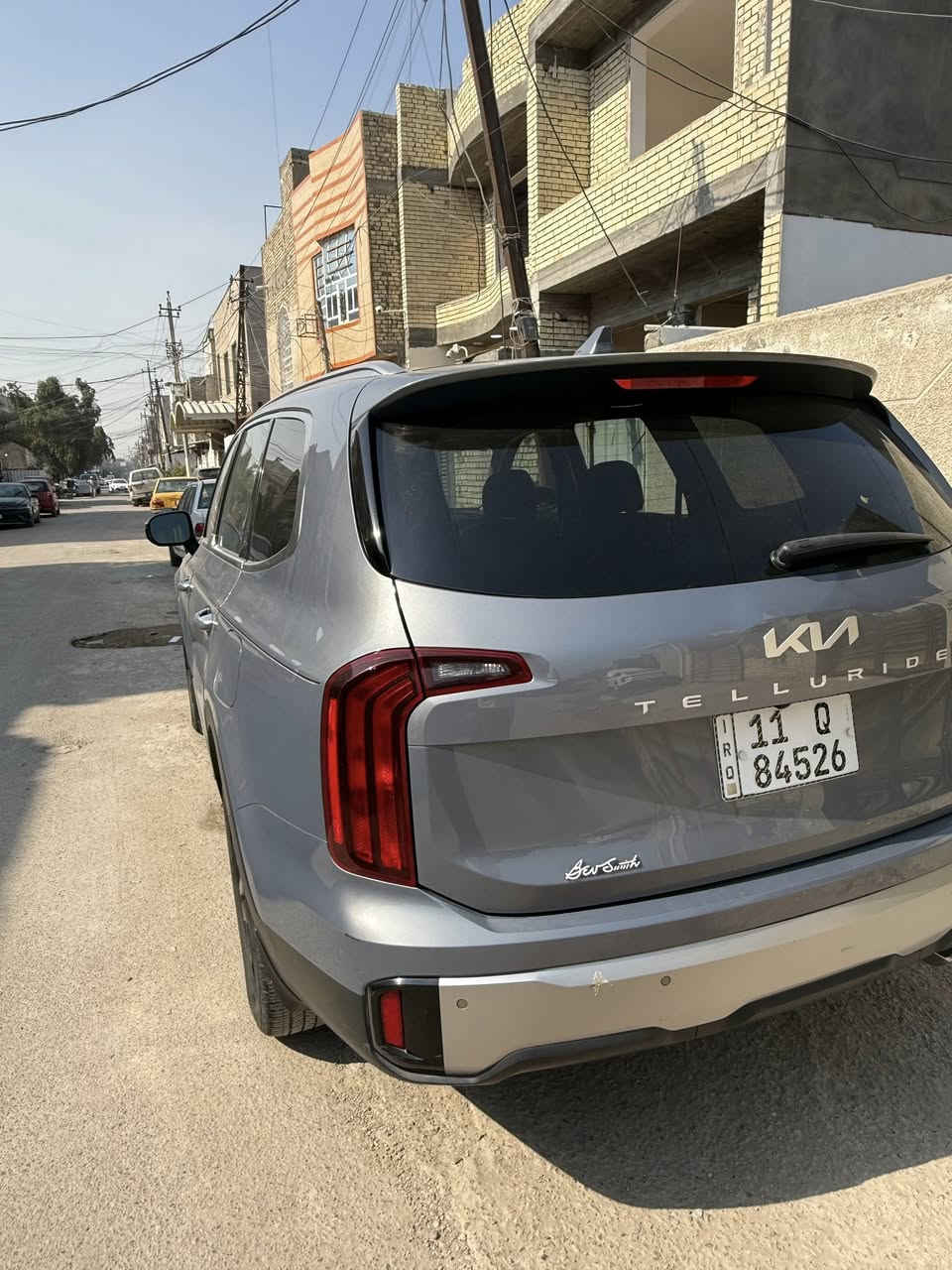 KIA TELLURIDE 2023 S
كيا تيلورايد ٢٠٢٣ اس 

وارد امريكي بدون حادث بارد باب خلفي عكس السايق بدون صبغ 

  رقم الشاصي    5XYP64GCXPG342211

⛔️السعر 3 شدات وبيهة مجال ($300 ورقة)
⛔️مكينة 6 سلندر  (3800) 
⛔️7 راكب كراسي منفصلة
⛔️ماشية 43 الف ميل
⛔️شاشة متصلة 
⛔️3 وضعيات قيادة

العنوان بغداد الجديدة

للتواصل خاص .
او عالرقم ***********
