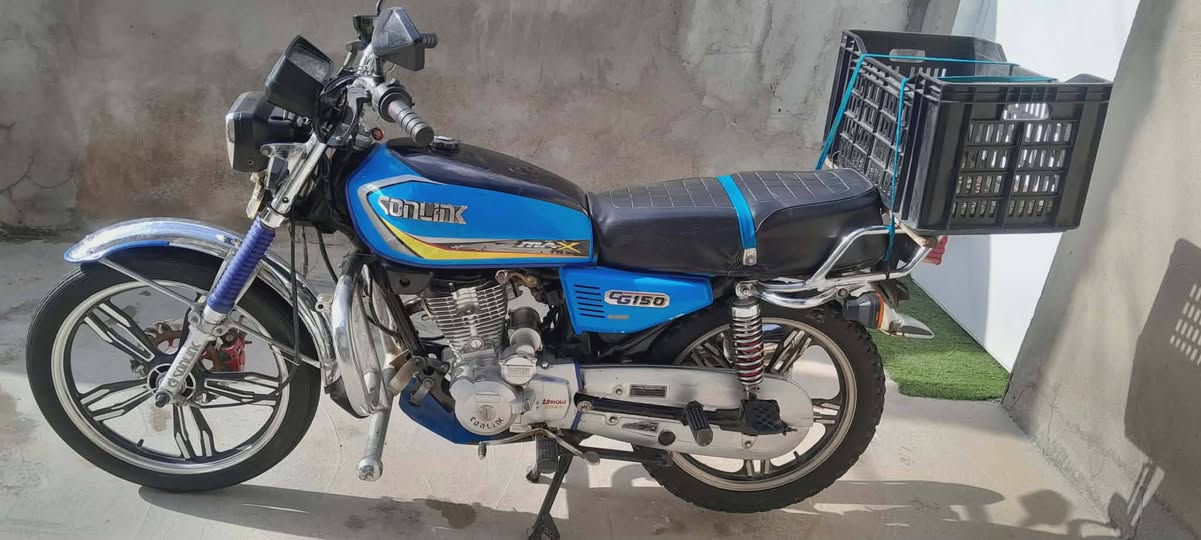 السلام عليكم سيفان سولينك خمسة كير موديل 22 هندر سلف كهربائيات شغاله السعر 650وبيها مراوس هم يرهم حسب القناعة مجال بسيط المكان واسط العزيزية 
‏‪***********‬‏
***********
