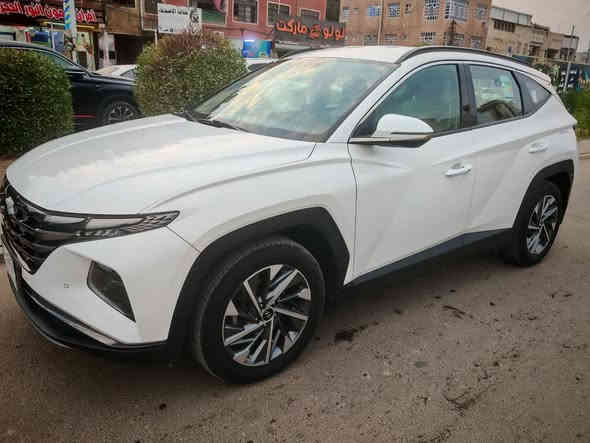 السلام عليكم
توسان 2023 خليجي
ضمان شركة الاولى
بعدهه بالضمان
ماشية 47 الف
كشنات جلد ابيض
بصمة تشغيل عن بعد
3 وضعيات قيادة 
و مواصفات التوسان معروفة
السعر 215 ورقة 
بغداد حي أور ***********  للعلم اخوان اتصال فقط غير متواجد عل فيس
