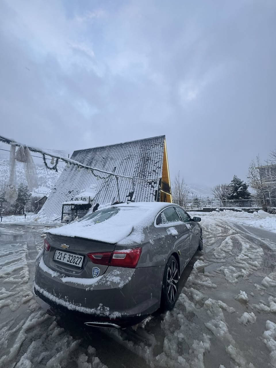 السلام عليكم
شوفرليت ماليبو 2018 LT2

فول مواصفات

ماكو اي جيك السيارة نظيفة

المكينة 1500 توربو
الكير: ATF المرغوب
9 سماعات bose
بانوراما 
تبريد قطعتين 
رادار تحديد مسار 
كروز سرعة
حساسات 
نقطة عمياء 
مقاعد جلد وتدفئة داخل مميز 
شحن لاسلكي
تشغيل عن بعد 
السيارة عليها ادامة جديده

السعر: 115 وبيها مجال للطيبين  

حادثها جاملغ عكس السايق الامامي والخلفي راجع بارد  
وهنا بالعراق الصندوك انضرب ومبدل بواحد جديد 
صور الحادث موجودة بالمنشور

للاستفسار: ***********
