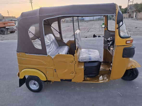 السلام عليكم تكتك للبيع 21 شهر 7 رقم وسنوية مكينه مجفته شركة كهربائيات كلها شغاله رقم ذي قار مكاني قضاء الرفاعي شراي بخدمته مو شراي لا تعبني تحويل ثاني يوم ‎0788 710 1061 ملاحظة كشر بي ضربه التكتك مالت جناي مكينه خير من الله 6ونص وبيه مجال
