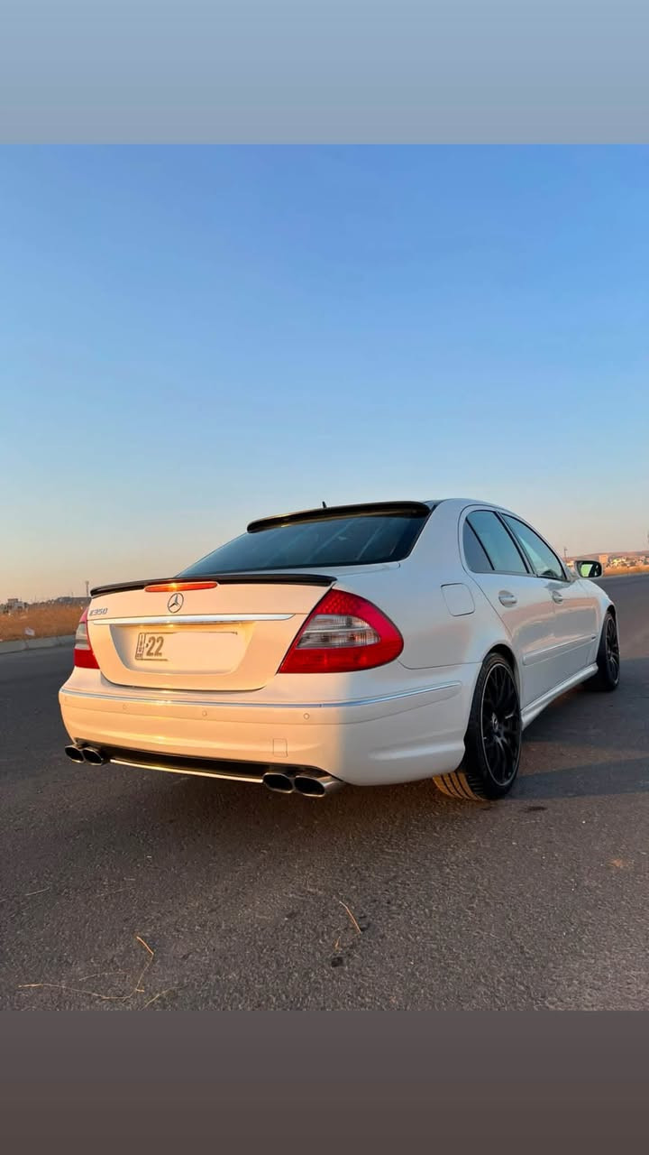 فخامه شارع،مليكه شارع
سلام عليكم اخوان
للبيع مارسيدس بينز E٣٥٠ موديل ٢٠٠٩ رقم اربيل 
سنويه جديد ، ٢ سويج 
تايرات و ويل حجم ١٩ كلش بدل جديد 
مواصفات،  ٣ بردات ،ستيرن كهربائي، كشنات كهربايي ، بانوراما ، مرايه شفت ، بوديكيت AMG ، محرك ٣٥٠ محرك موديل جديد  ، 
سيارات كلش شرت بدون اى مصاريف 
مصبوغ عام جماليه 
سحر رايدين ١٥٠٠٠$ دولار امريكى ١٥٠ $
رقم ساحيب سياره ***********

