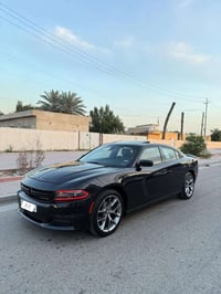 سياره للبيع تفاصيل كامله 1- النوع . جارجر sxt بلاص 2-الموديل.  2021  3...