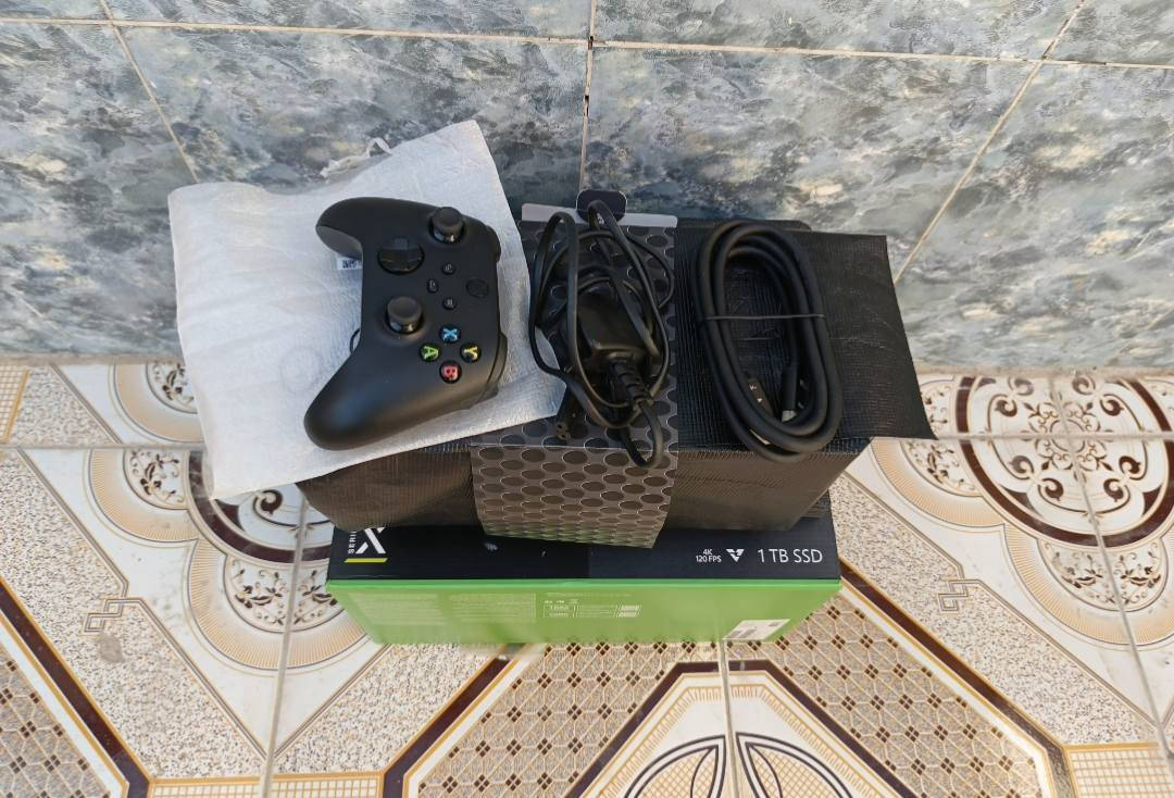 اكس بوكس سيريس اكس بيع او مراوس اخو جديد مكاني بصره شط العرب *********** اصدار 24 البصرة, العراق
