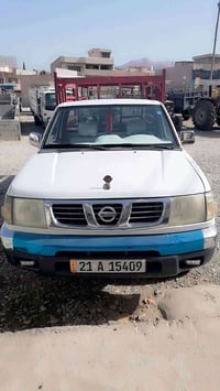 نيسان • ٢٠٠٢ • بدون صدأ