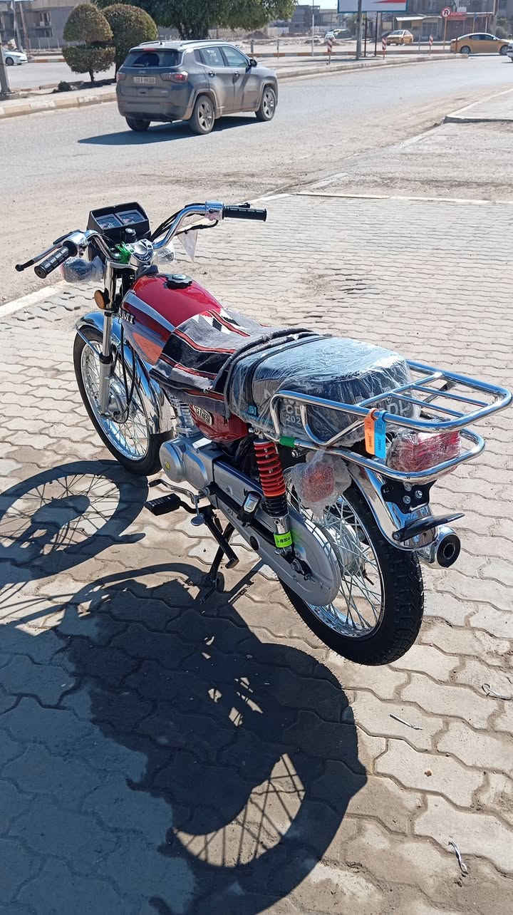 سلام عليكم دراجه للبيع نامه امتياز اوراق اسكنر 5 مكاني دوانيه جلبيه سعر 700بيه مجال *********** موديل 25
