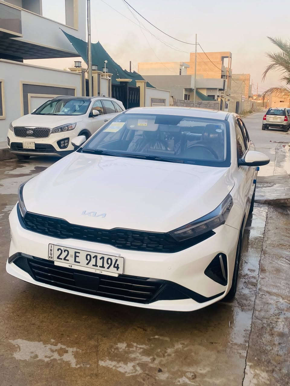 تحيه طيبه السلام عليكم
كيا كي 3 2024 
فول مواصفات 
عداد المسافه 49 الف
محرك 1500 دبل نوزلا 
بصمه تشغيل 
بصمه ابواب 
شاشه كامره 
تحكم ستيرن 
حساس أمامي خلفي 
فتحه سقف 
تبريد قطعه 
ويل كب  سياره كفاله من كل شي 
رقم اربيل شرط تحويل مباشرة 
السعر 140  
اي استفسار ***********
