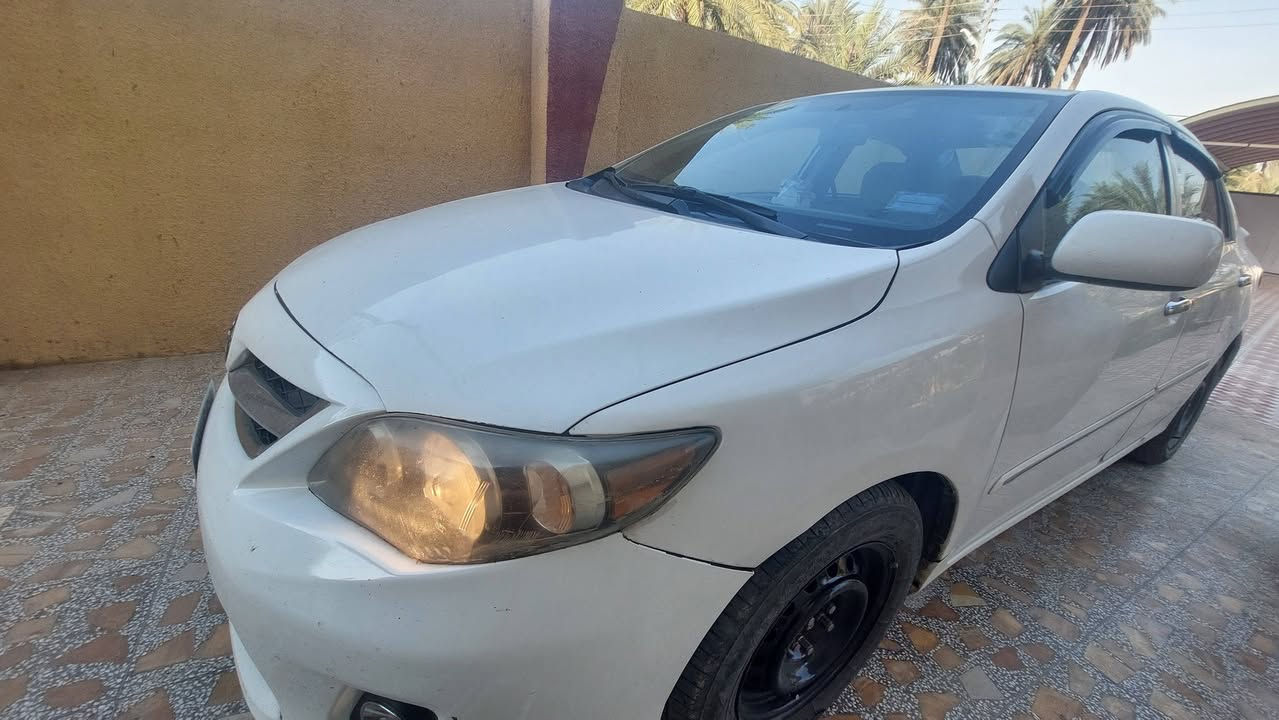 السلام عليكم
كورلا ٢٠٠٩ وارد امريكي 

السيارة كير محرك كهربائيات مكفولات
تبريد يشتغل
شاشة 
تخم تاير 
صدر جديد 
بيها ٣ قطع تبديل وقطعة صبغ
بدون دواخل 

سيارة احلا من الصورة 
السعر ٩٠ بيها مجال

مكانها ديالى الغالبية 
***********
