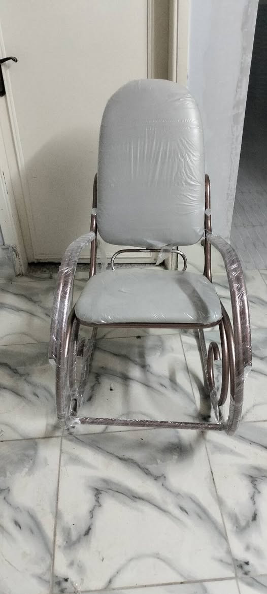 للبيع كرسي هزاز حديد فورجيه
المكان شارع الاربعين جسر السويس خلف حديقه بدر

للتواصل           01110279214

السعر   ؟؟؟؟؟؟؟؟


**إذا كنت صاحب هذا الإعلان وتريد حذفه لأي سبب، رجاءا أرسل رسالة إلى الدعم الفني**