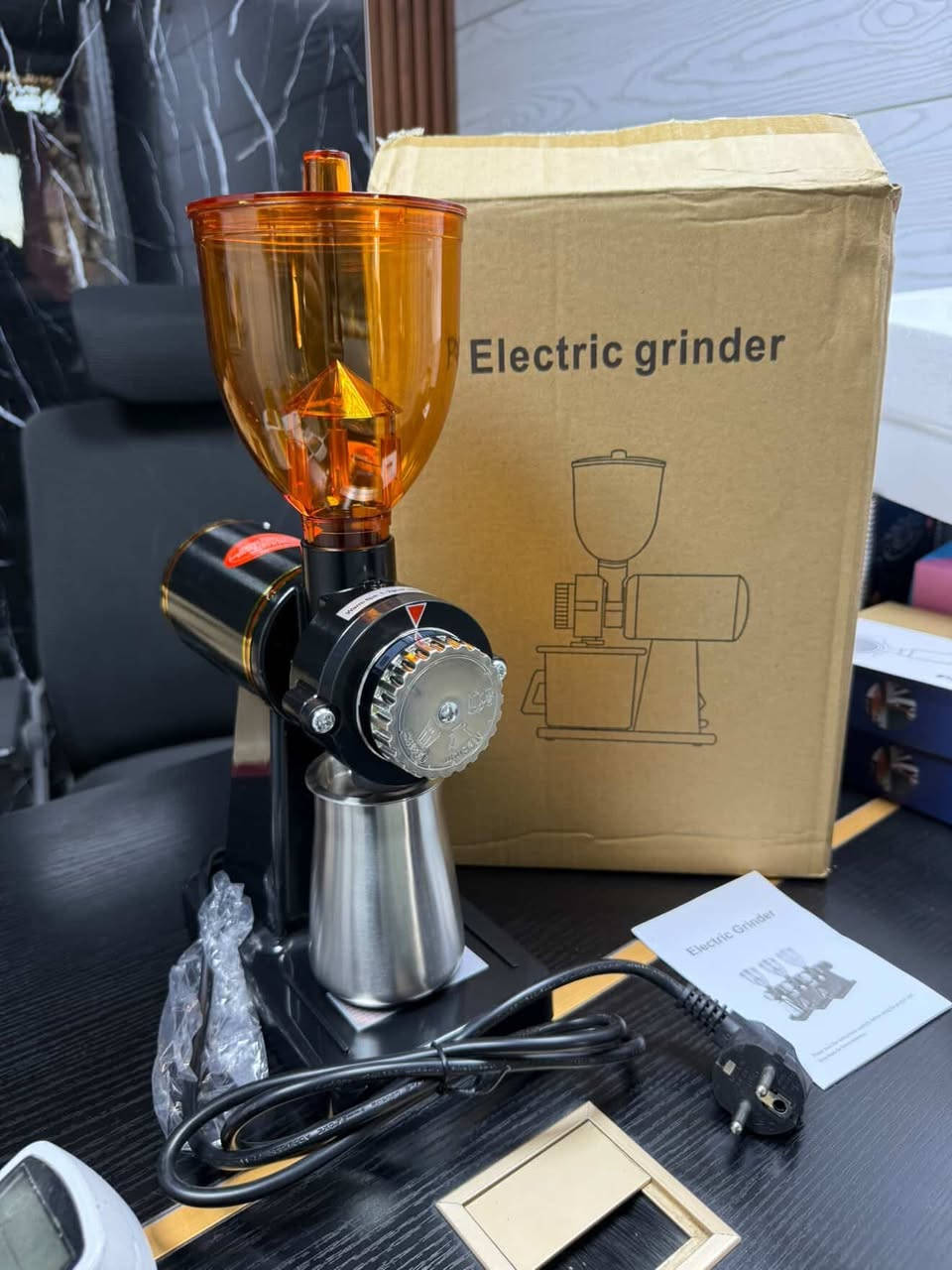 وجبة جديده
طاحونة n600
هل مره سعر دمار دعم لعيون كروب عشاق القهوة 
80 الف بس 
شرط خزان كب ستانلس ستيل 
 
***********
