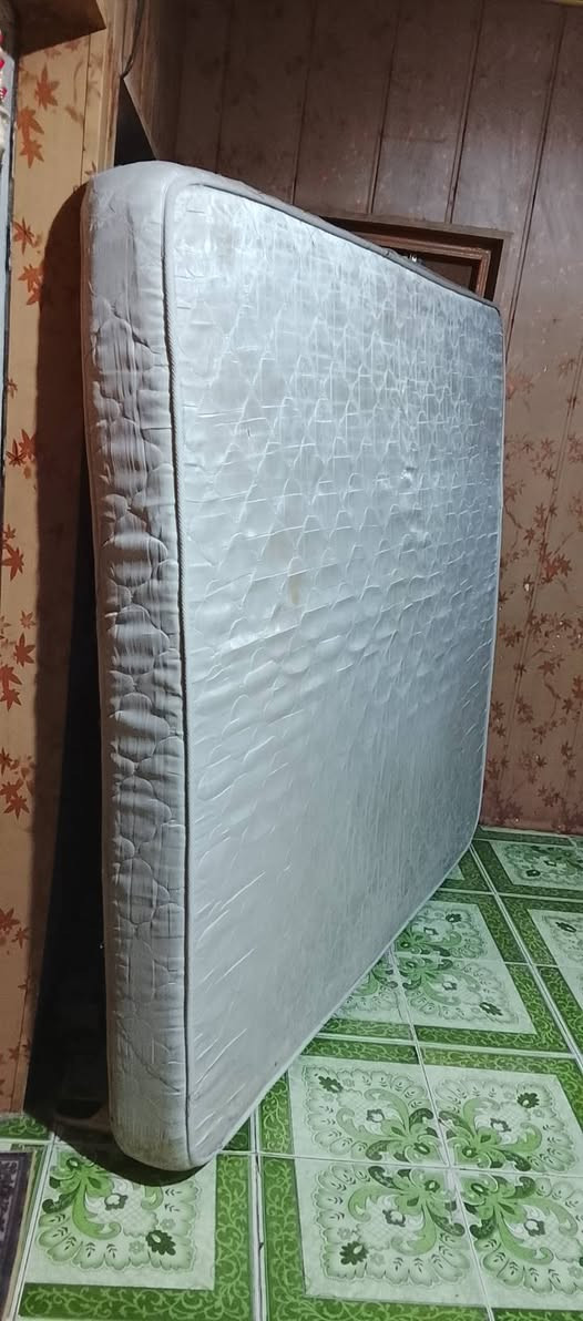 السلام عليكم فراش نوم نظيف جدا مستعمل مده قصيره السعر 25 قفل والسعر قفل العنوان النجف الاشرف ***********
